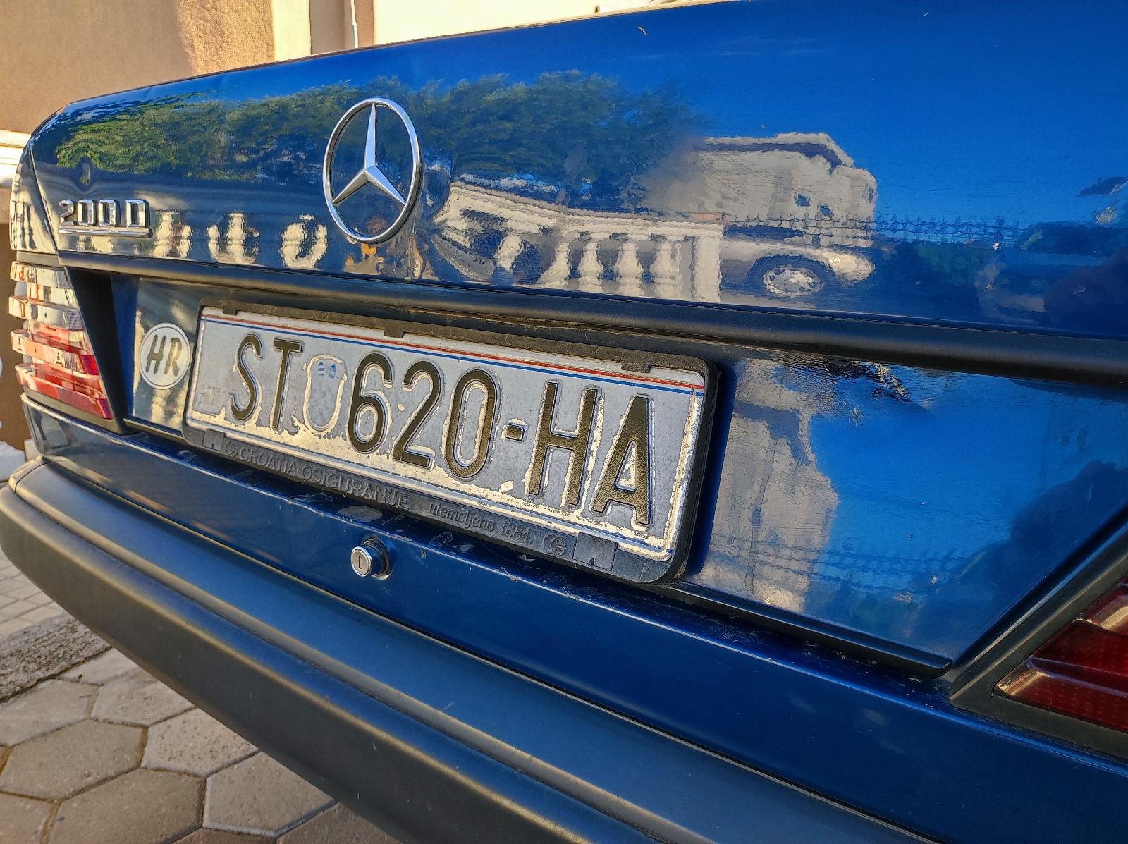 Mercedes-Benz w124 200 D, fotografija 5