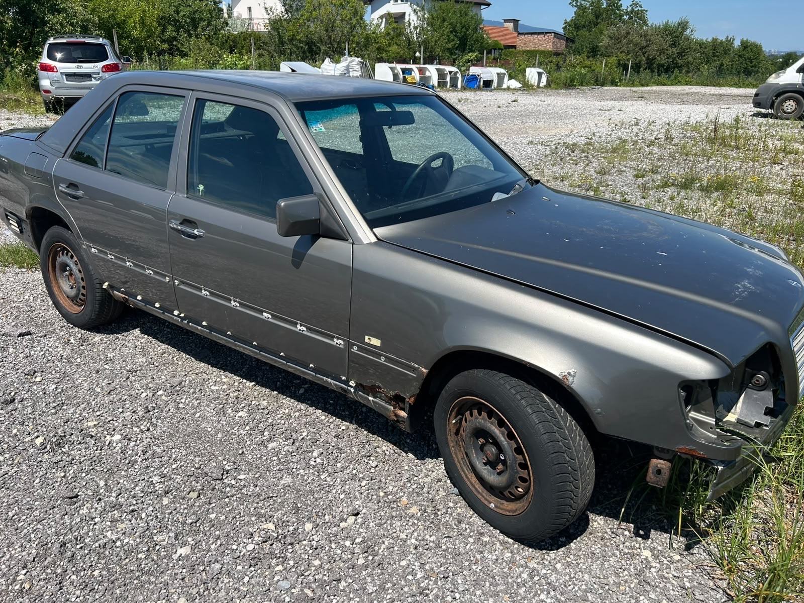 Mercedes-Benz 124 200E, fotografija 11