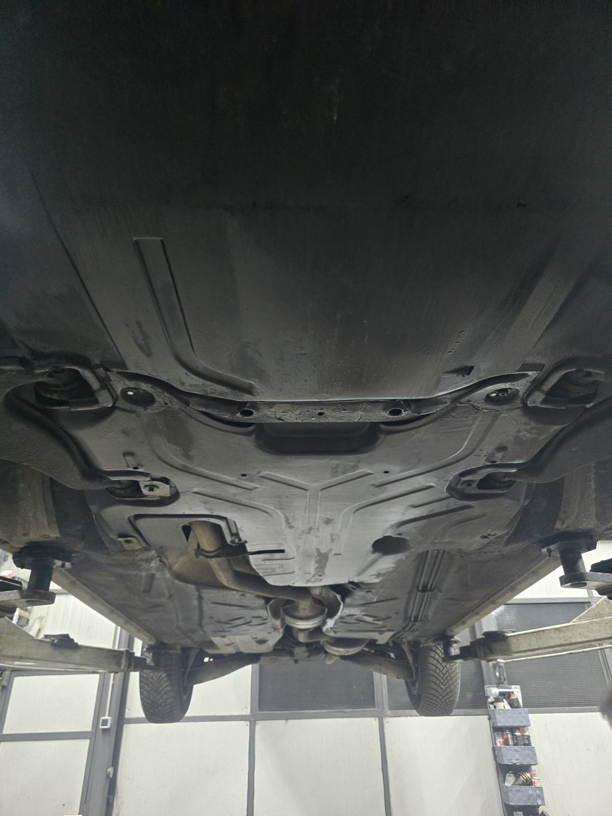 Mercedes-Benz 124 250 D Servo,Alu-Felge,El.Siber,Kao Nov Kredit-Zamj, fotografija 19