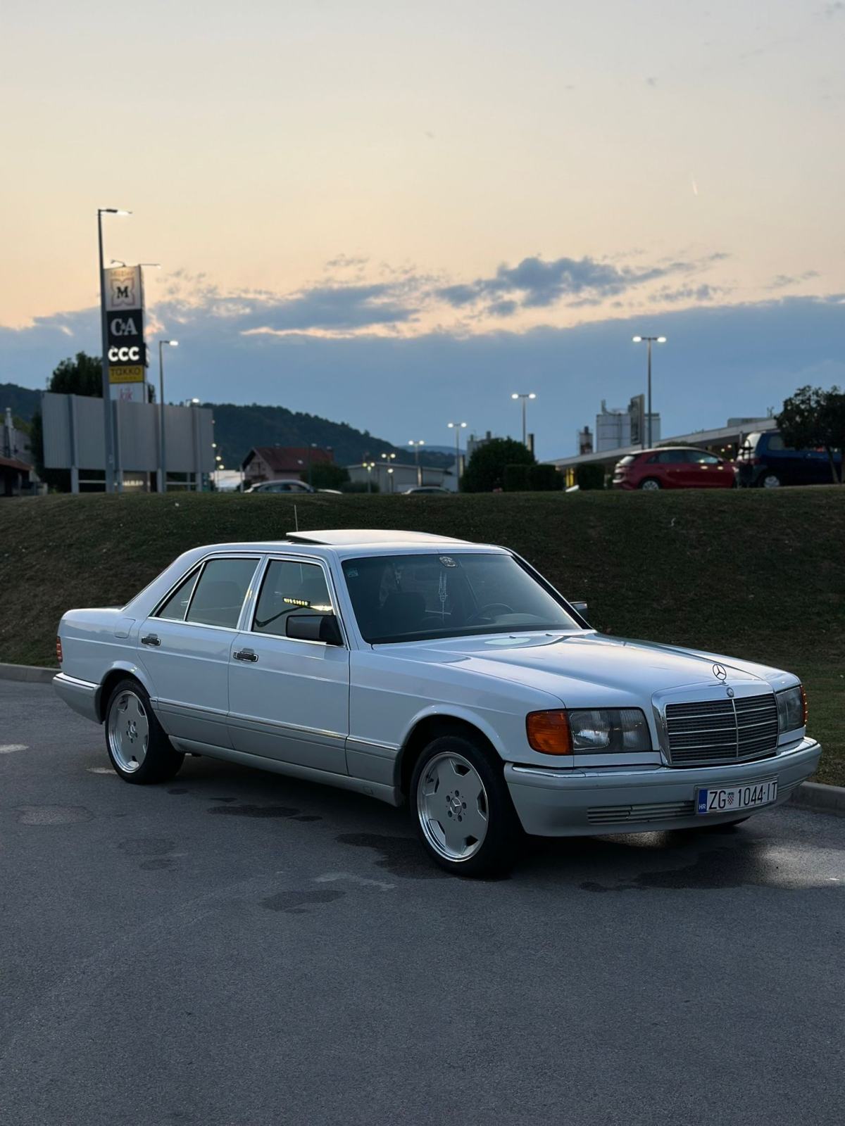 Mercedes-Benz 300SE ! ODLIČAN ! ZAMJENA ! KARTICE !, fotografija 5