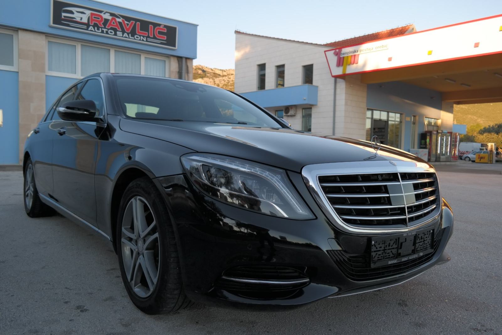 Mercedes-Benz S 350d 9 brzina,ksenon,navigacija,servisna knjiga, pogled izvana - slika 1