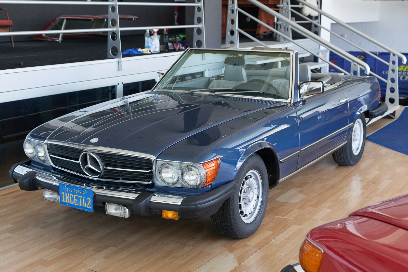Mercedes 380 SL 1985 / uvoz iz Kalifornije,prodaja,zamjena. AKCIJA, fotografija 3