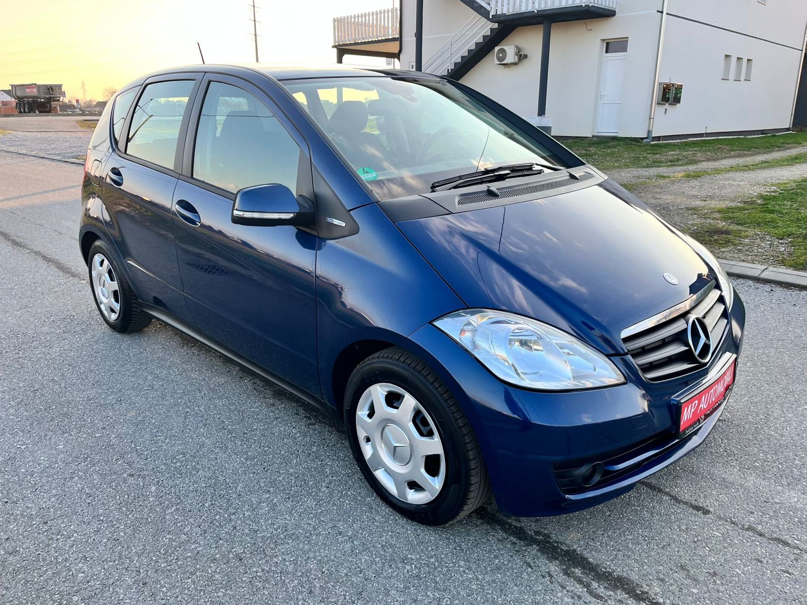 Mercedes-Benz A-160 CDI-2012gd.md-KLIMA-tempomat,1.vlasn,media,KARTICE, pogled izvana - slika 3