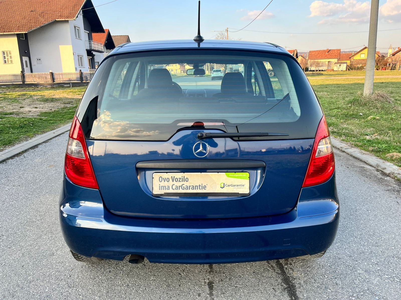 Mercedes-Benz A-160 CDI-2012gd.md-KLIMA-tempomat,1.vlasn,media,KARTICE, pogled izvana - slika 5