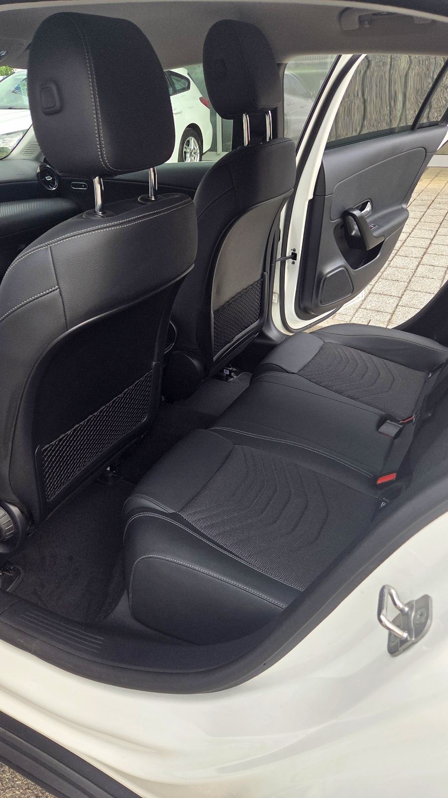 ⭐ MERCEDES-BENZ A180d FACELIFT 2023 | REG. 07/2027 AUTOMATIK AMG 18⭐, fotografija 8