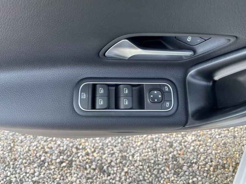 Mercedes-Benz A 180d * AMG ADVENCE LINE*ACC TEMPOMAT*ILS*ALU*, fotografija 14