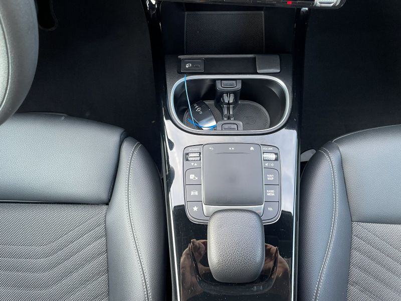 Mercedes-Benz A 180d * AMG ADVENCE LINE*ACC TEMPOMAT*ILS*ALU*, fotografija 17