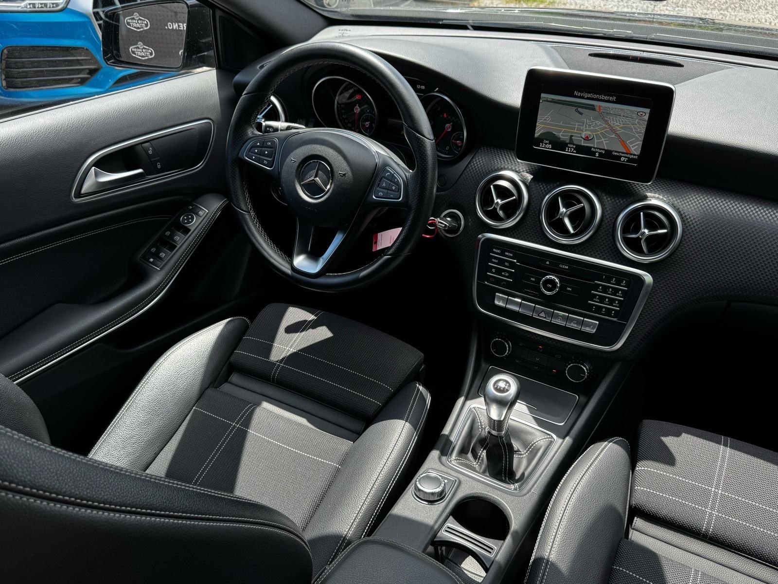 Mercedes Benz A 200 d / 2143cm / XENON / NAVI / URBAN / ALU / PDC /, fotografija 16