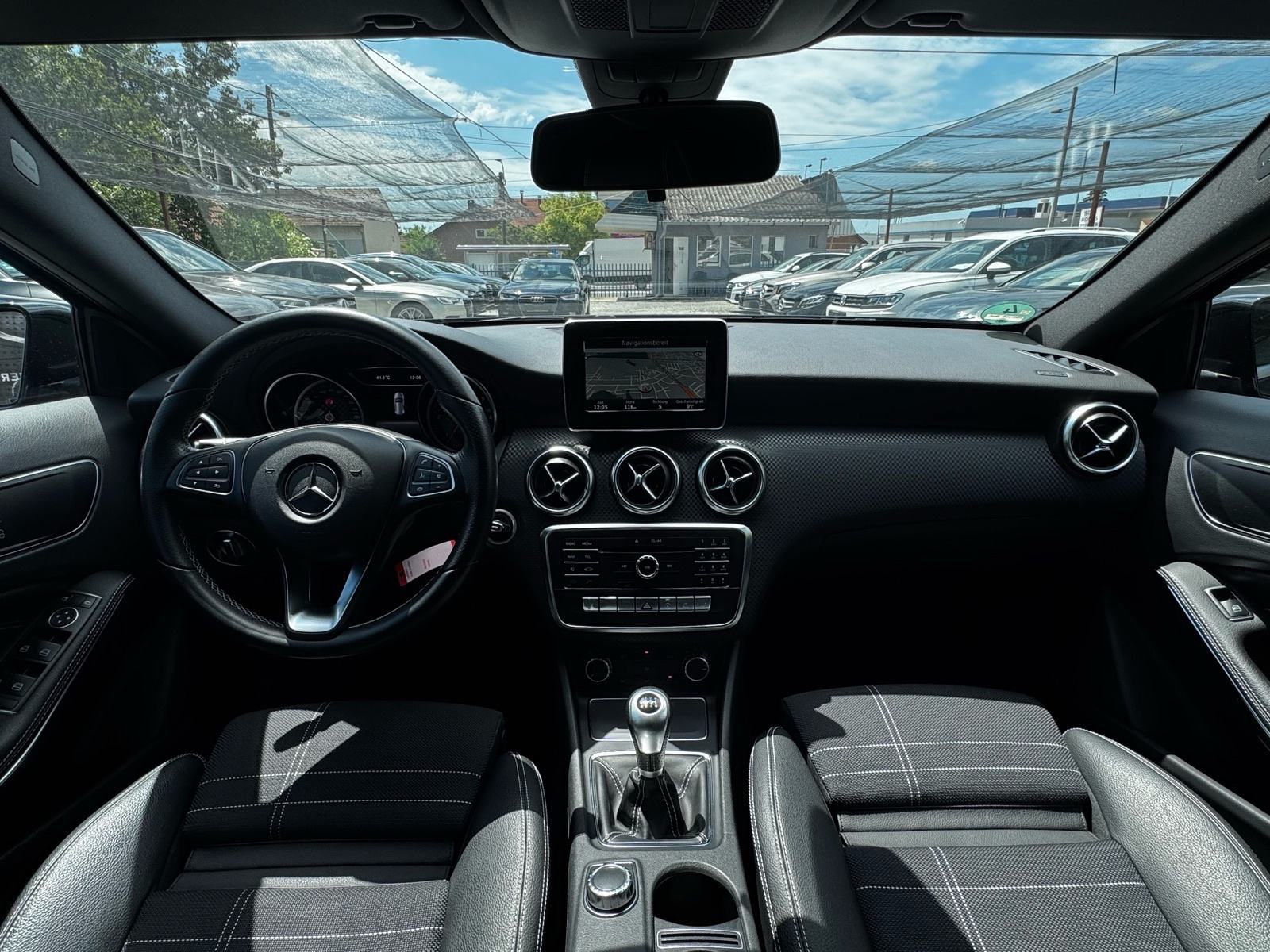 Mercedes Benz A 200 d / 2143cm / XENON / NAVI / URBAN / ALU / PDC /, fotografija 17
