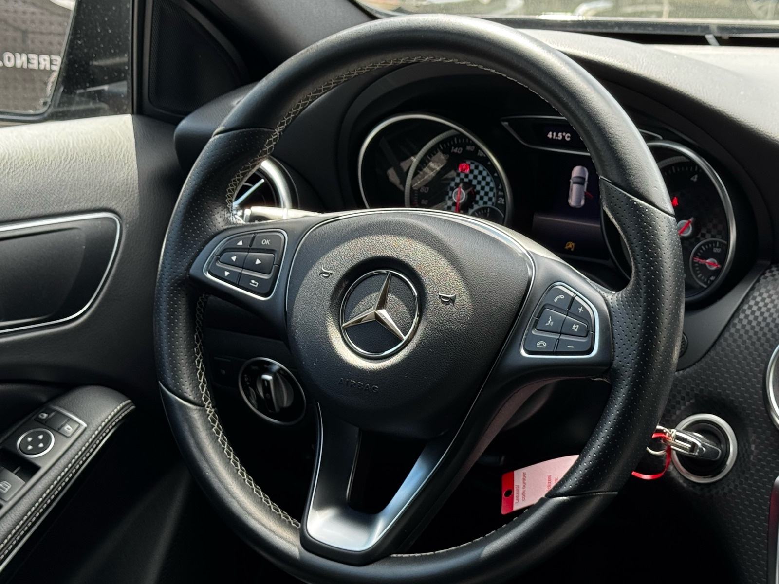 Mercedes Benz A 200 d / 2143cm / XENON / NAVI / URBAN / ALU / PDC /, fotografija 18