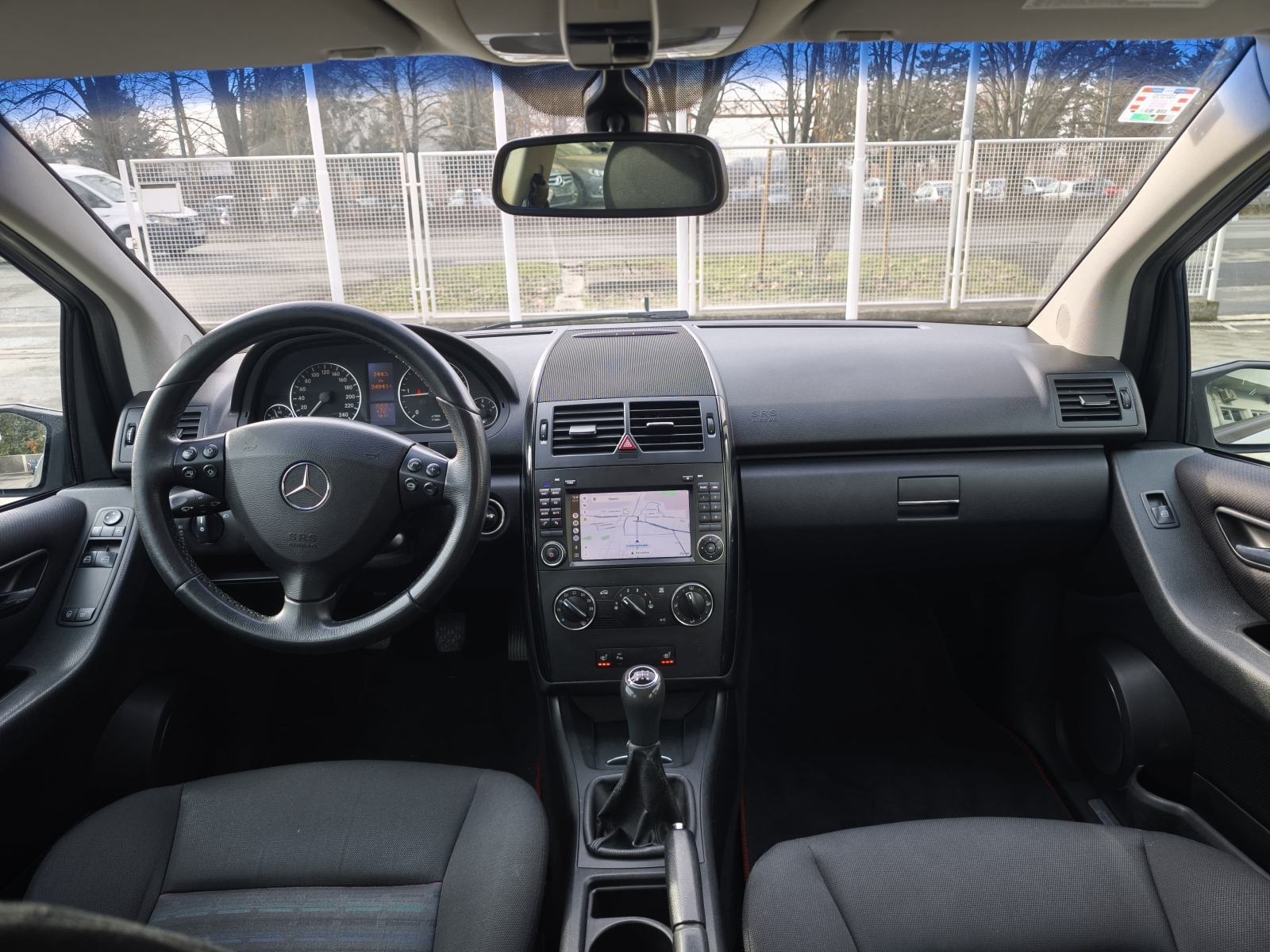 Mercedes-Benz A-klasa 160 CDI NAVI ŠIBER PARK SENZORI BLUETOOTH WIFI, fotografija 15