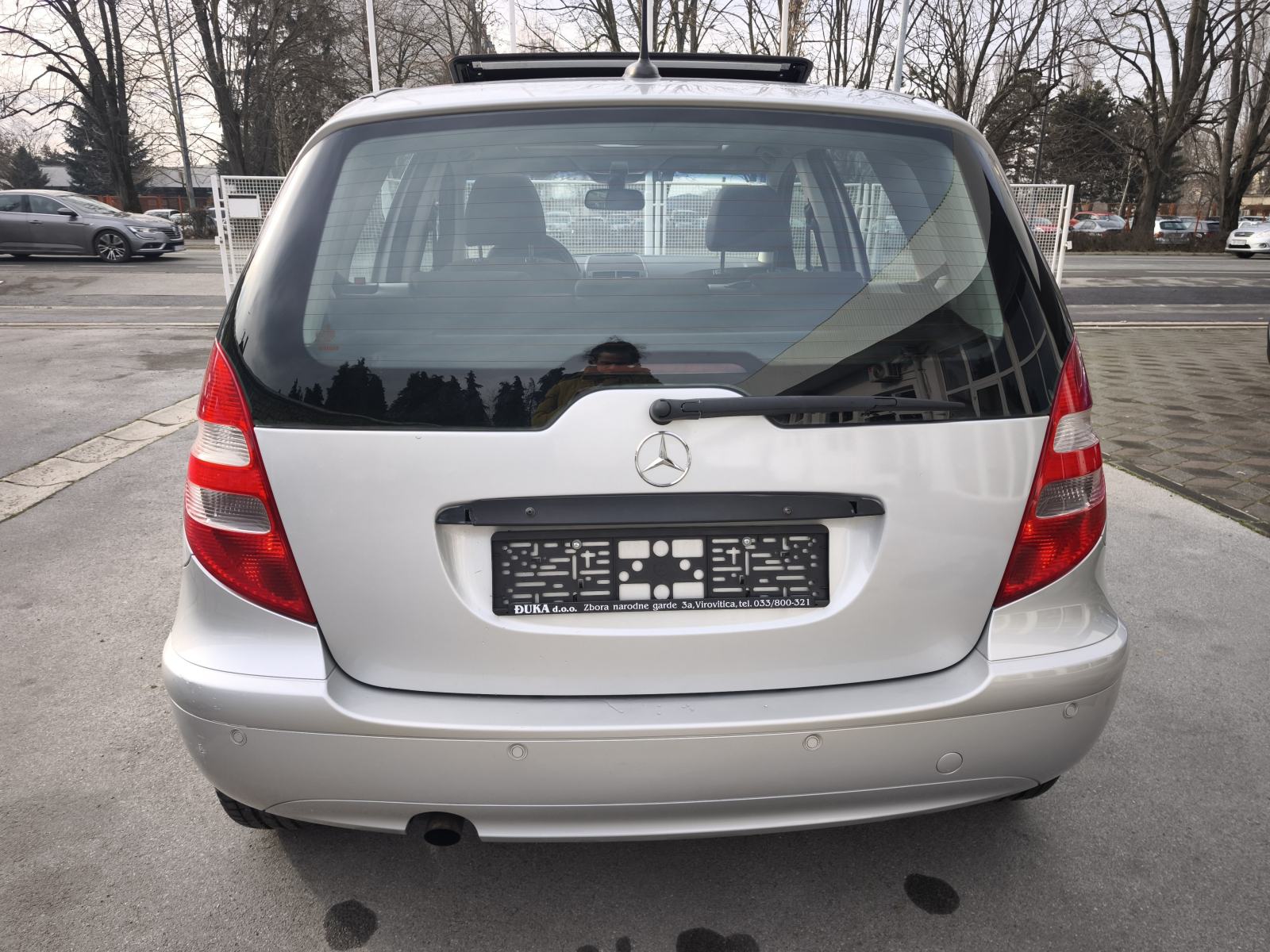 Mercedes-Benz A-klasa 160 CDI NAVI ŠIBER PARK SENZORI BLUETOOTH WIFI, fotografija 12