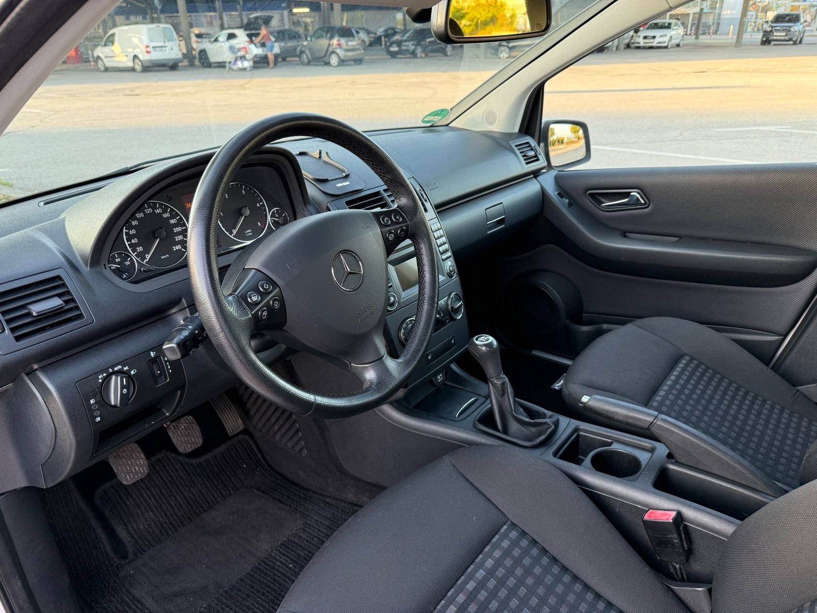 Mercedes-Benz A-klasa 160 CDI, fotografija 15
