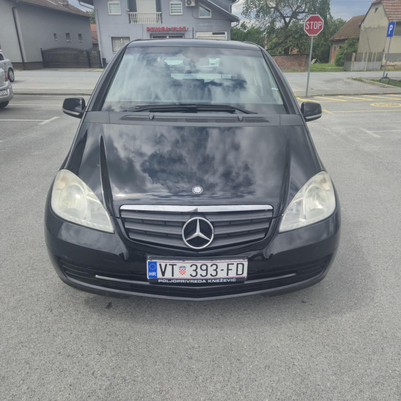 Mercedes-Benz A-klasa 160 CDI..VRHUNSKA... VLASNIK, pogled izvana - slika 2