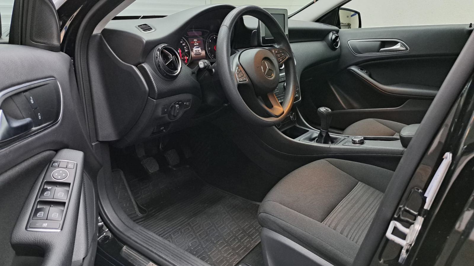 Mercedes-Benz A-klasa 160 d, fotografija 10