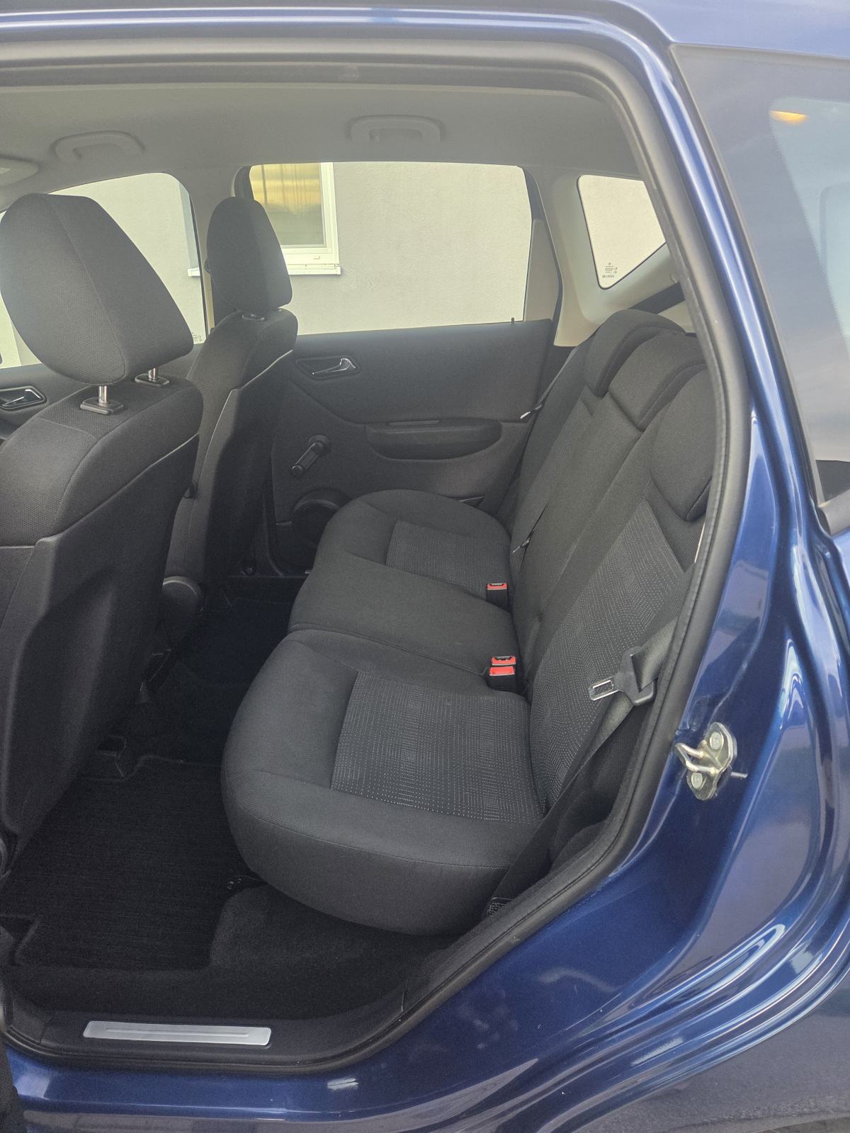 Mercedes-Benz A-klasa 160, fotografija 10