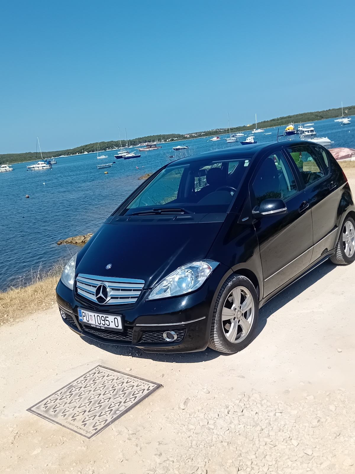 Mercedes-Benz A-klasa 160, pogled izvana - slika 1