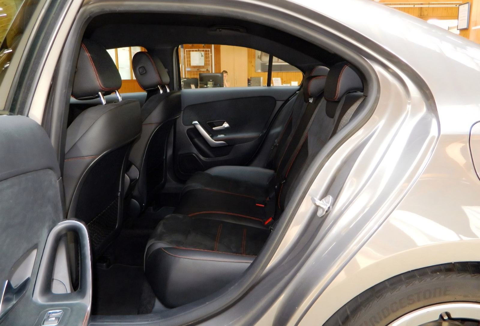 Mercedes-Benz A-klasa 180 AMG Limuzina -LED-NAVI-AMBIENT-ALU-JAMSTVO, fotografija 14