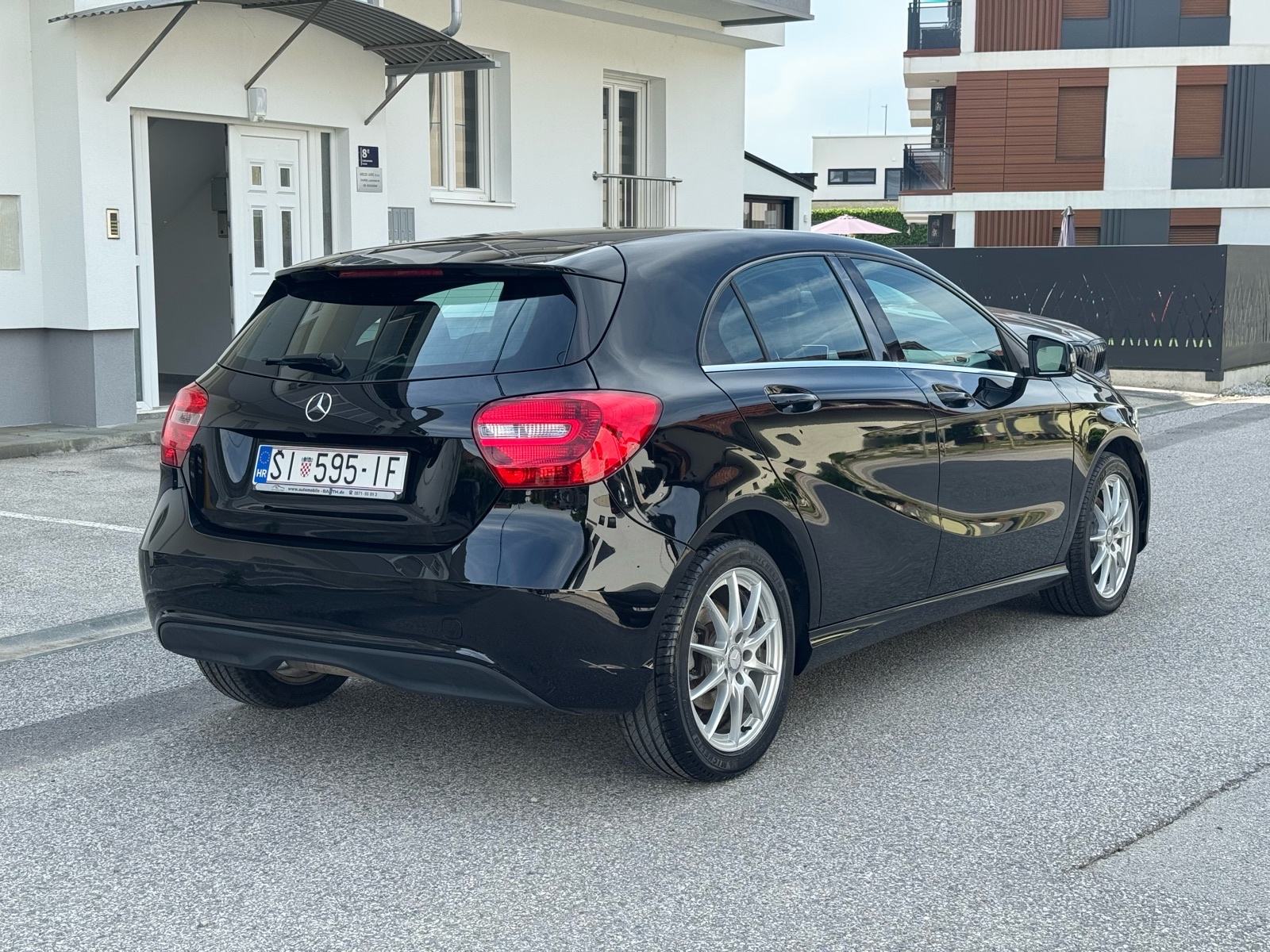 Mercedes-Benz A-klasa 180 Sport, fotografija 4