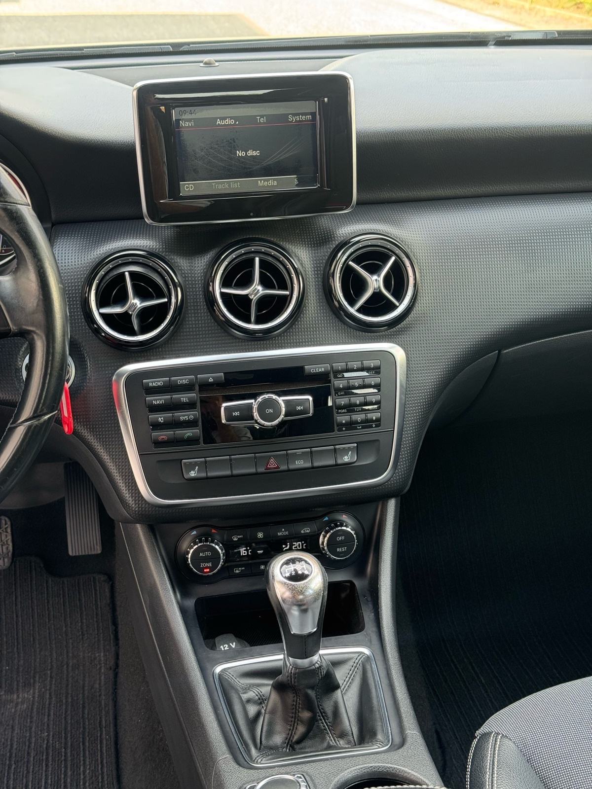 Mercedes-Benz A-klasa 180 Sport, fotografija 13