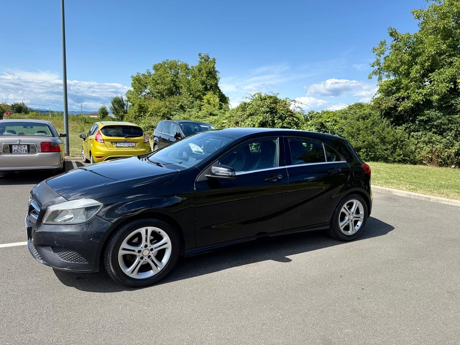 Mercedes-Benz A-klasa 180 automatik, fotografija 2