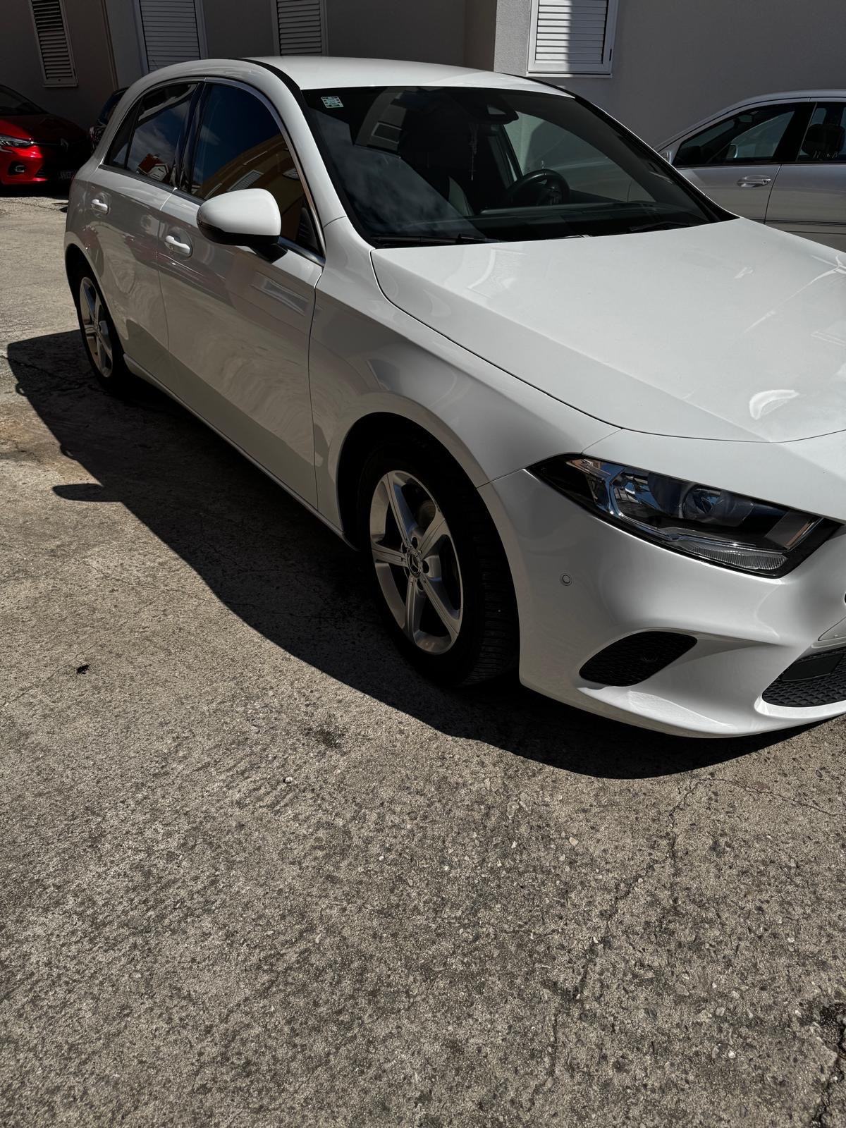 Mercedes A klasa 180d u top stanju. Registracija ističe 29.07 2027.god, fotografija 7