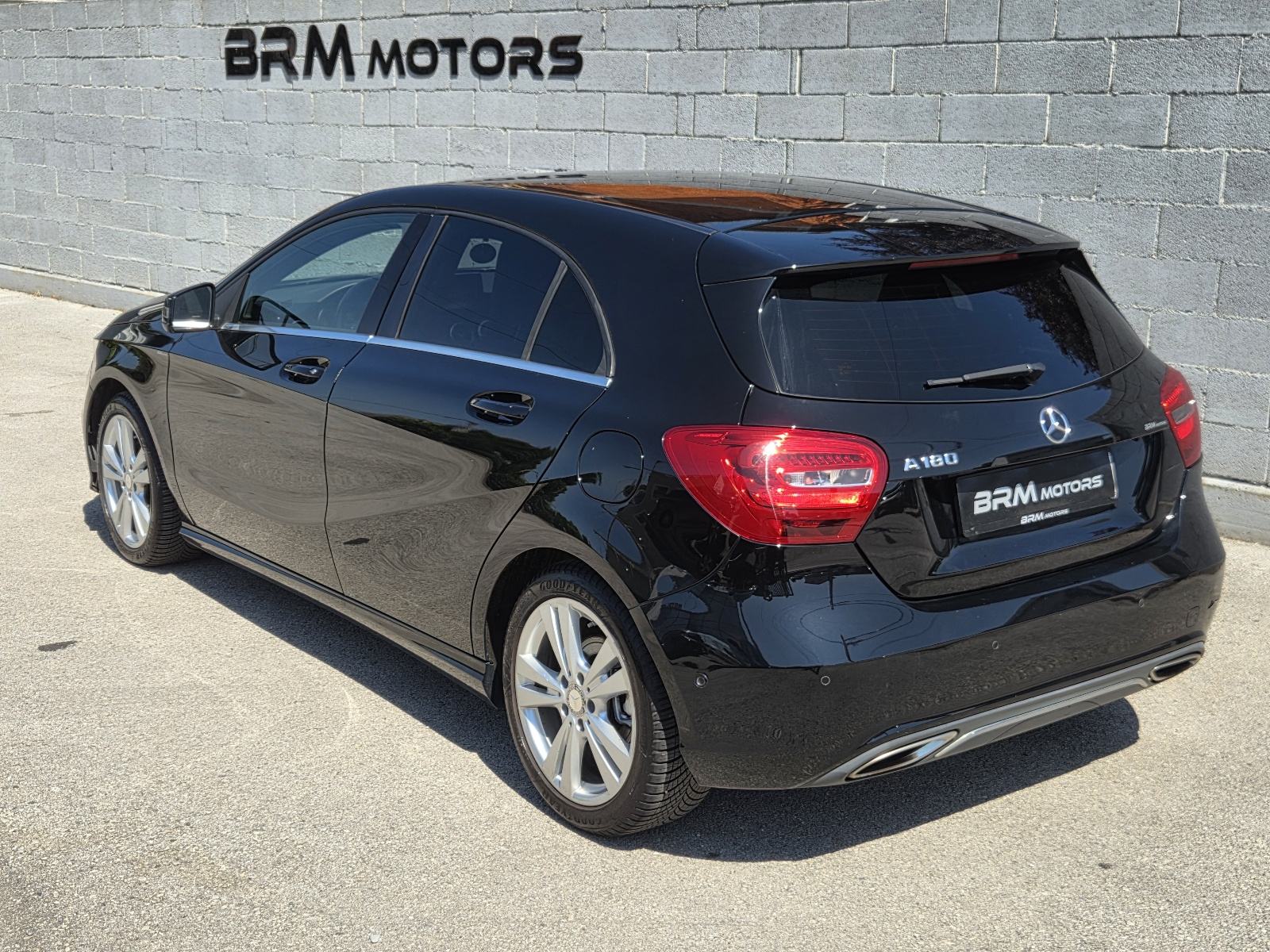 Mercedes-Benz A-klasa 180 benzin URBAN 6brzina --2016.g.--153.270km-, fotografija 8