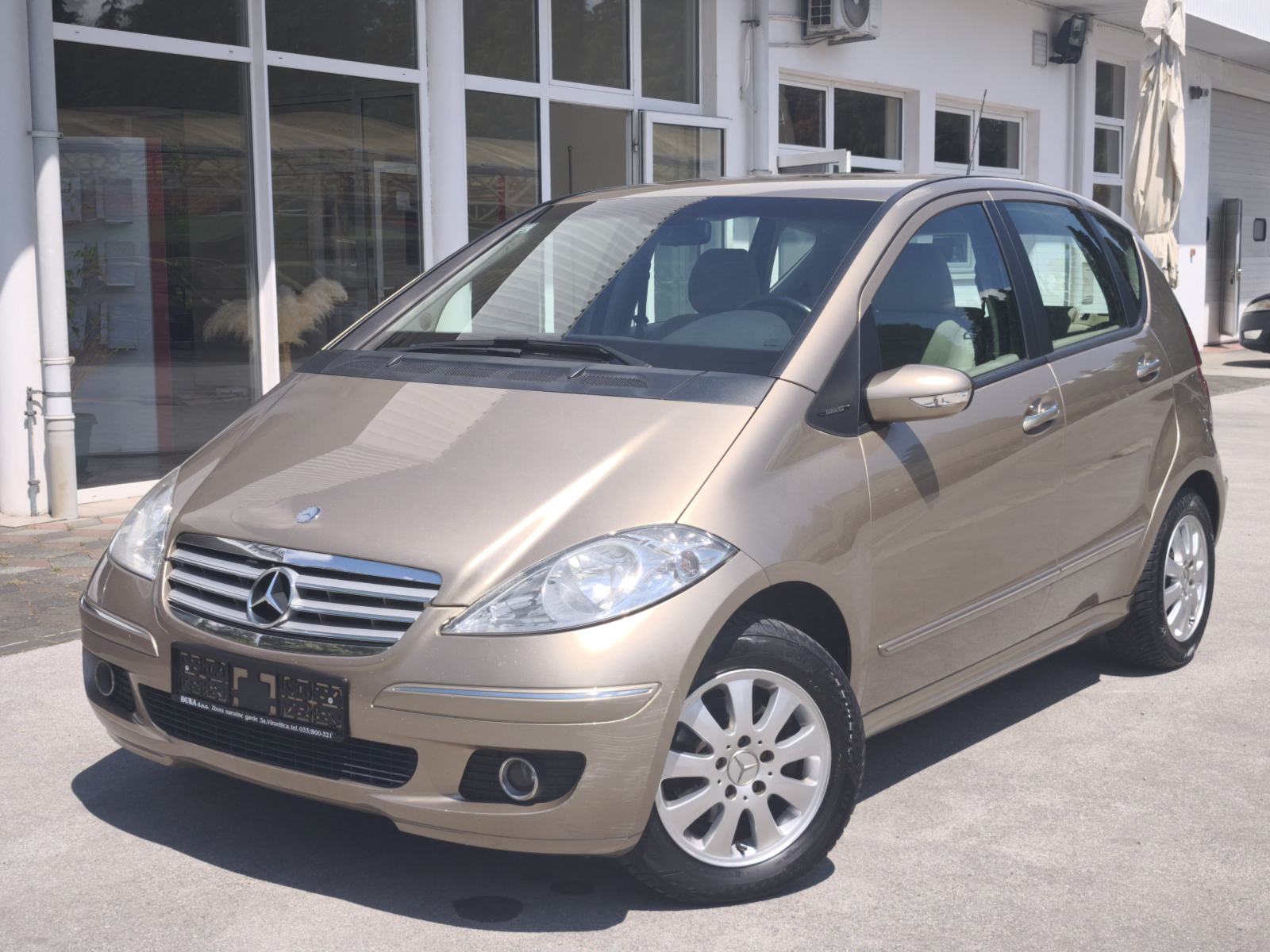 Mercedes-Benz A-klasa 180 CDI 6 BRZINA KOŽNI VOLAN GRIJANJE SJEDALA, fotografija 6