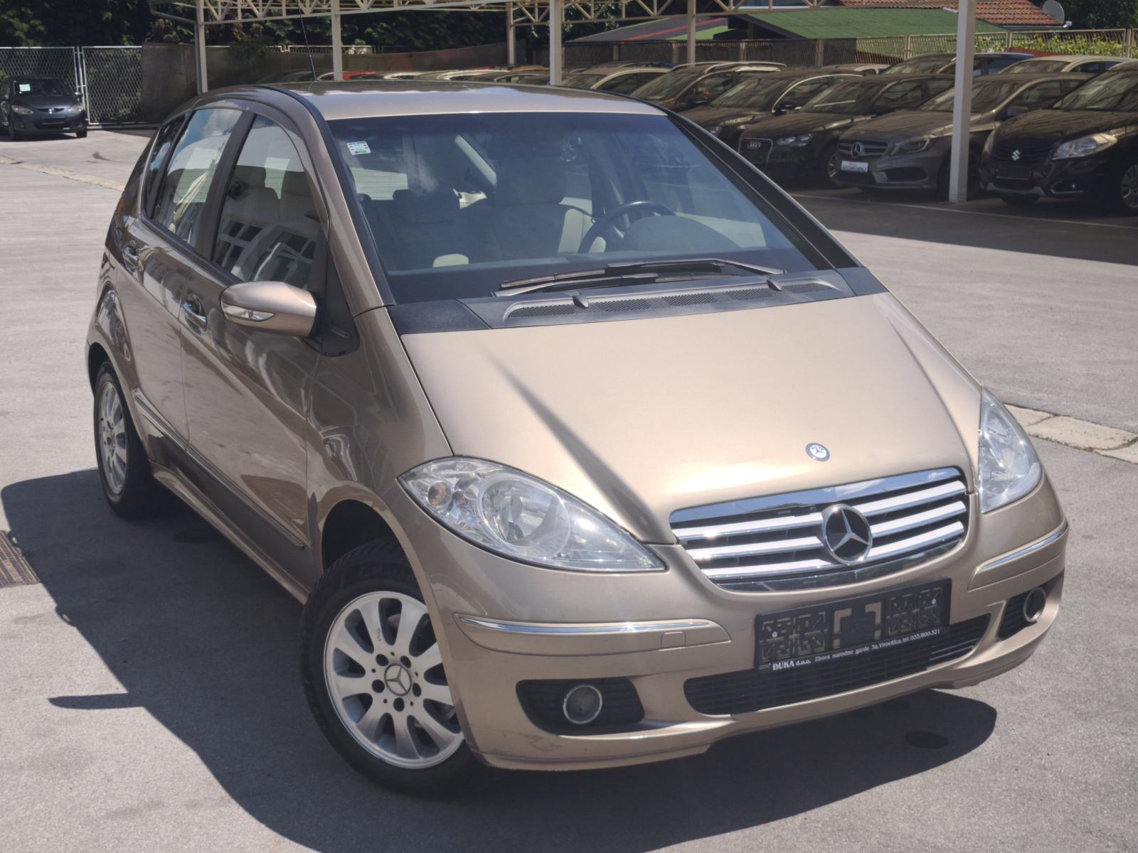 Mercedes-Benz A-klasa 180 CDI 6 BRZINA KOŽNI VOLAN GRIJANJE SJEDALA, pogled izvana - slika 3