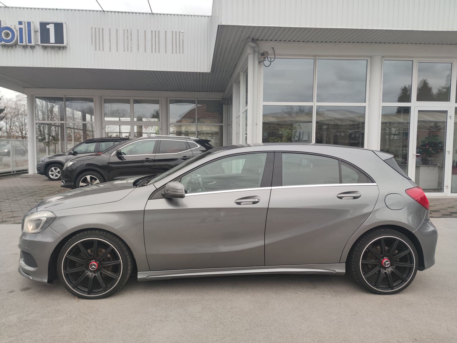 Mercedes-Benz A-klasa 180 CDI AMG KAMERA KOŽA CRNO NEBO XENON LED, fotografija 8