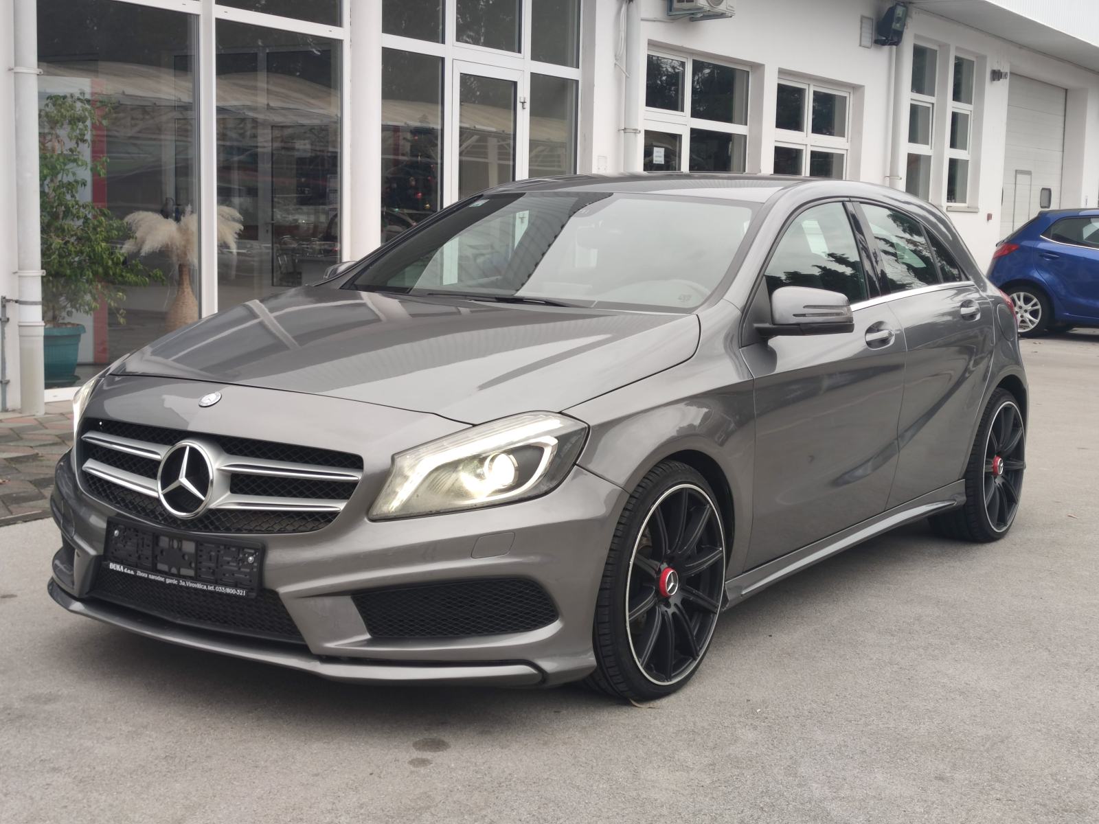 Mercedes-Benz A-klasa 180 CDI AMG KAMERA KOŽA CRNO NEBO XENON LED, fotografija 6