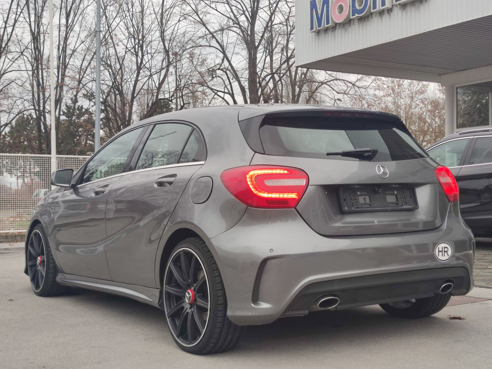 Mercedes-Benz A-klasa 180 CDI AMG KAMERA KOŽA CRNO NEBO XENON LED, fotografija 10