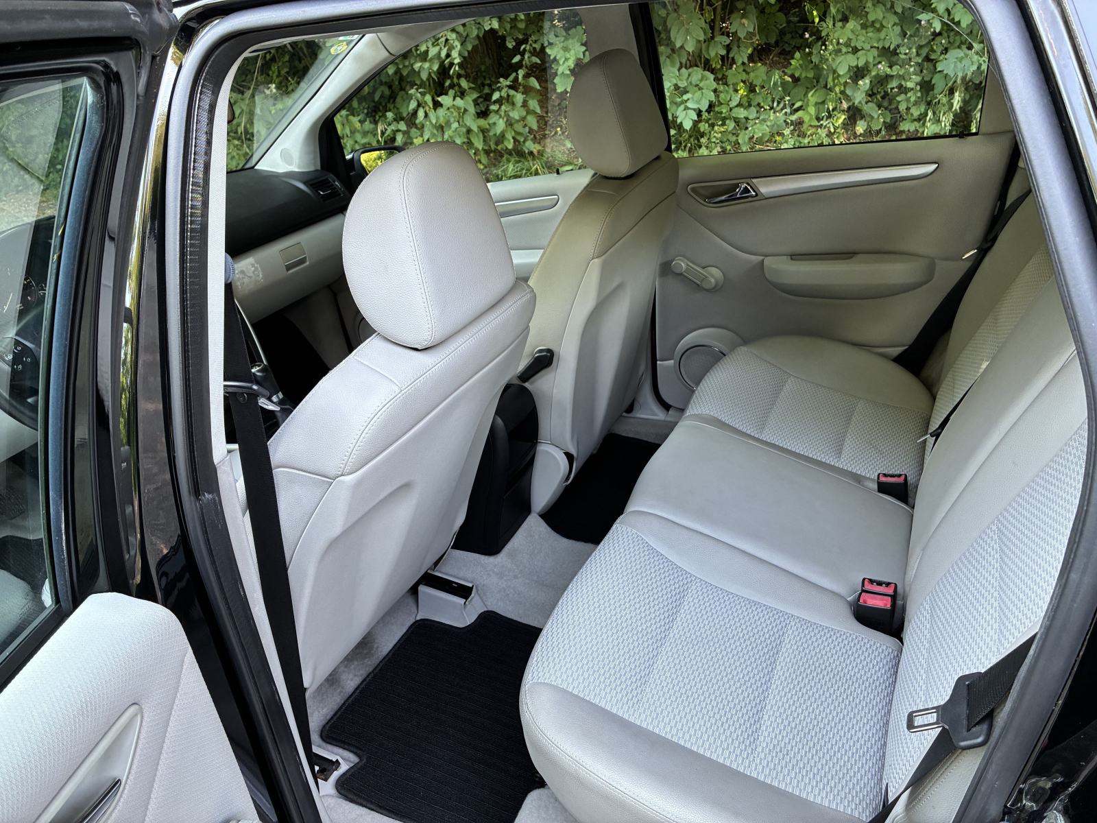 Mercedes-Benz A-klasa 180 CDI AVANTGARDE, fotografija 11