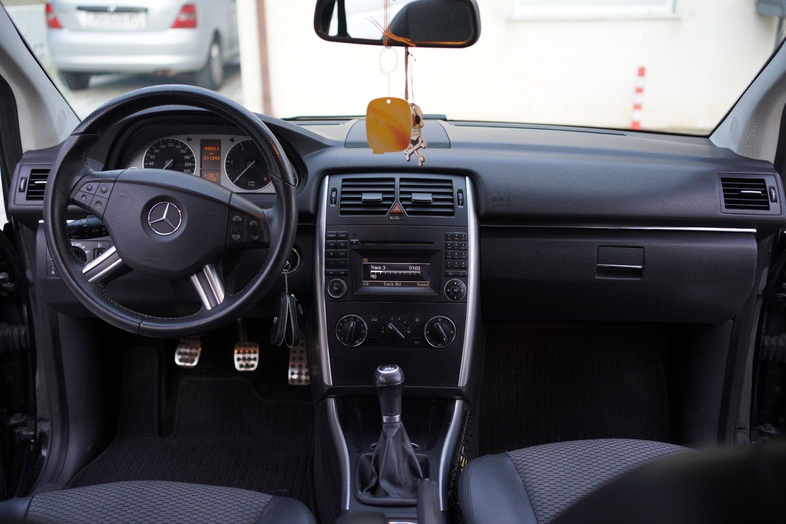 Mercedes-Benz B-klasa 180 CDI, fotografija 7