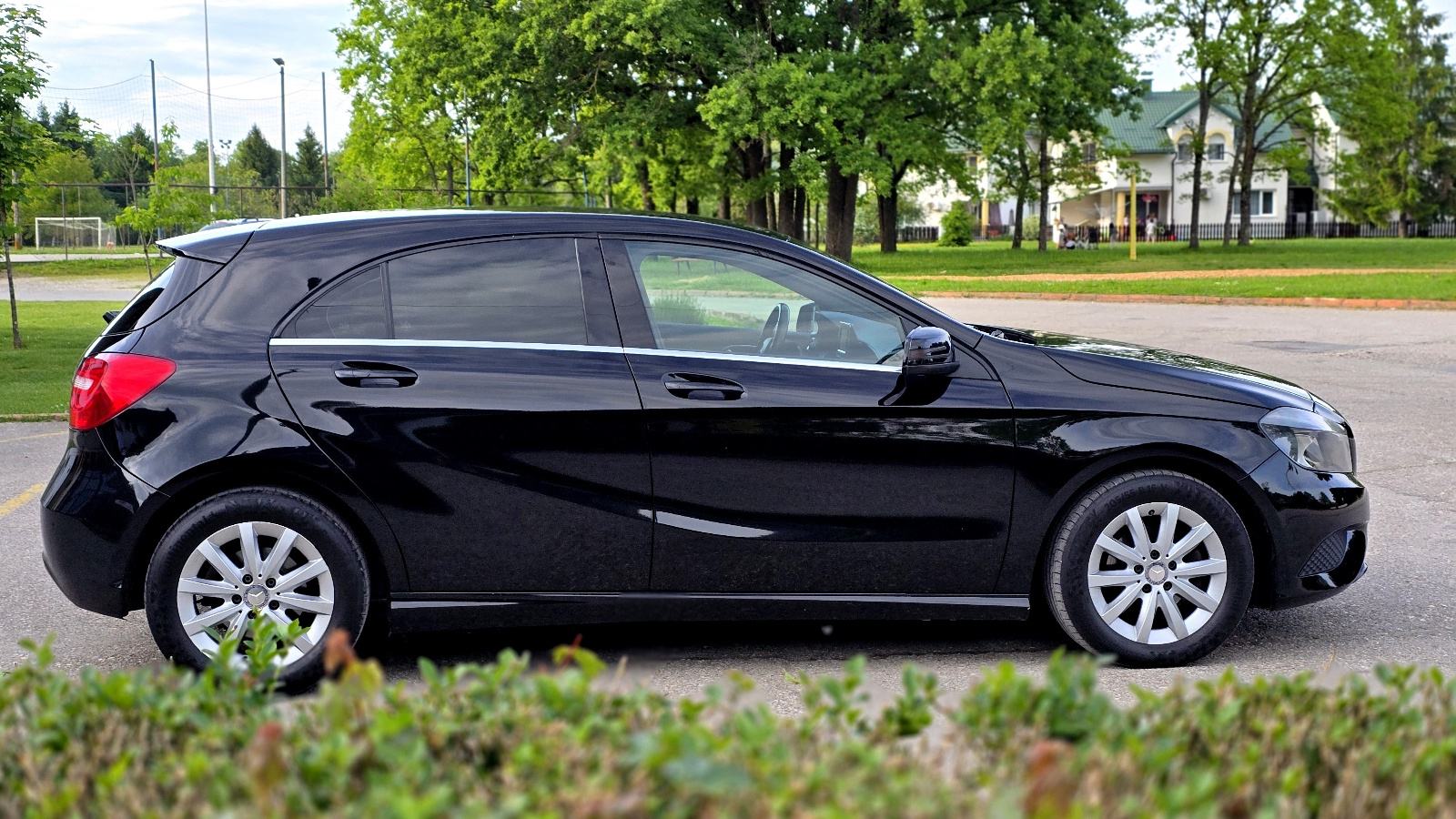 Mercedes-Benz A-klasa 180 CDI / Uredan i servisiran / Vlasnik 7 Godina, fotografija 4
