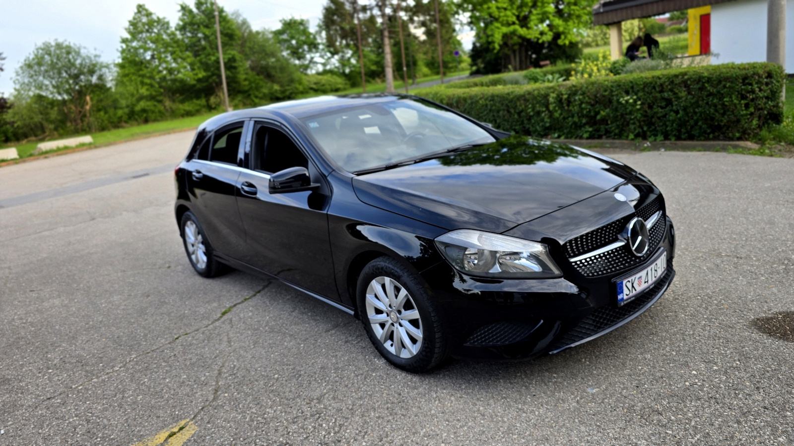 Mercedes-Benz A-klasa 180 CDI / Uredan i servisiran / Vlasnik 7 Godina, fotografija 11