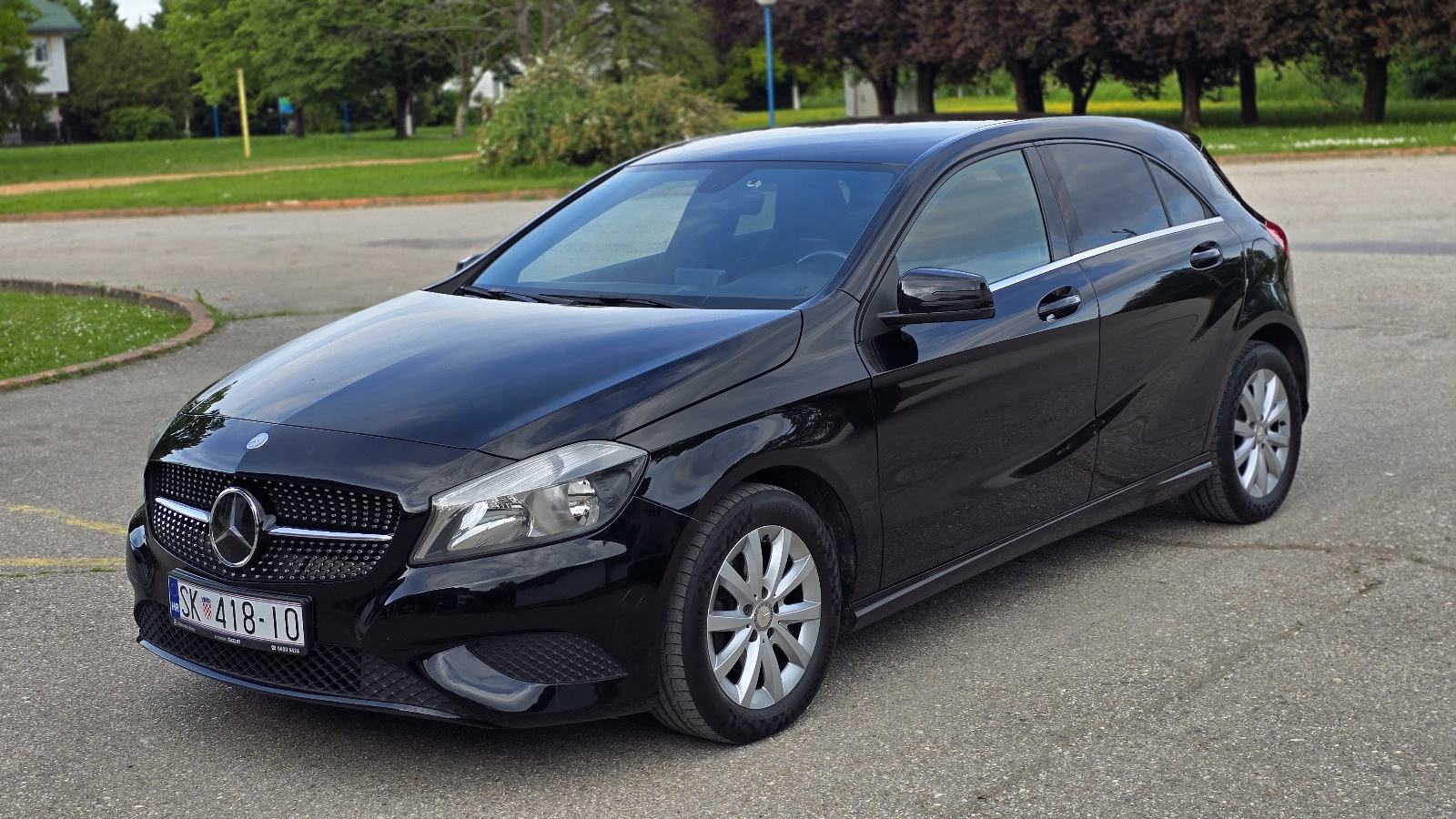 Mercedes-Benz A-klasa 180 CDI / Uredan i servisiran / Vlasnik 7 Godina, fotografija 14