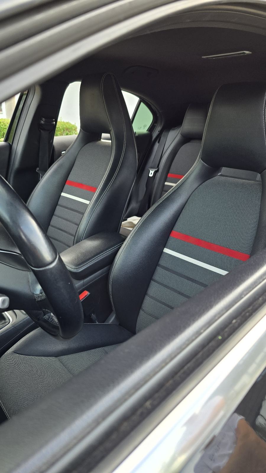 Mercedes-Benz A-klasa 180 CDI / Uredan i servisiran / Vlasnik 7 Godina, fotografija 16