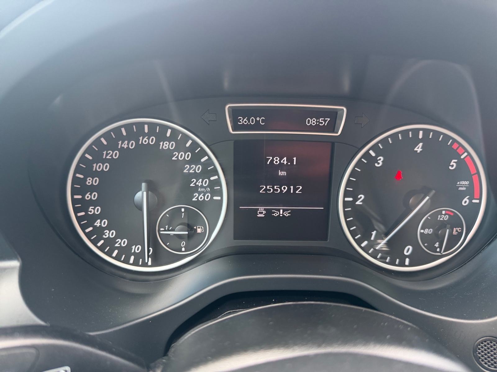 MERCEDES A KLASA 180 D✔️TEMPOMAT✔️OBROČNA OTPLATA DO 36 RATA, fotografija 19