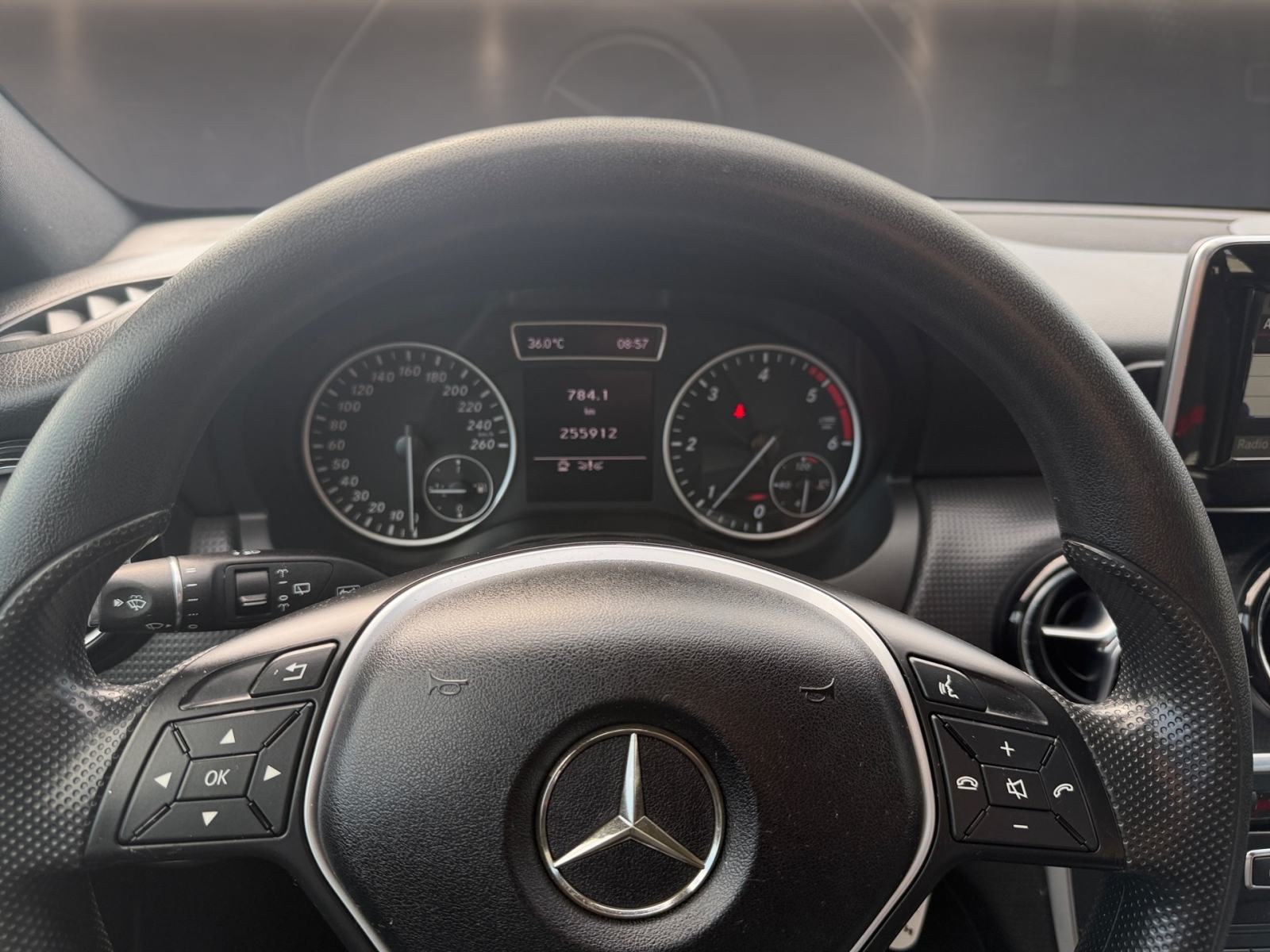 MERCEDES A KLASA 180 D✔️TEMPOMAT✔️OBROČNA OTPLATA DO 36 RATA, fotografija 18