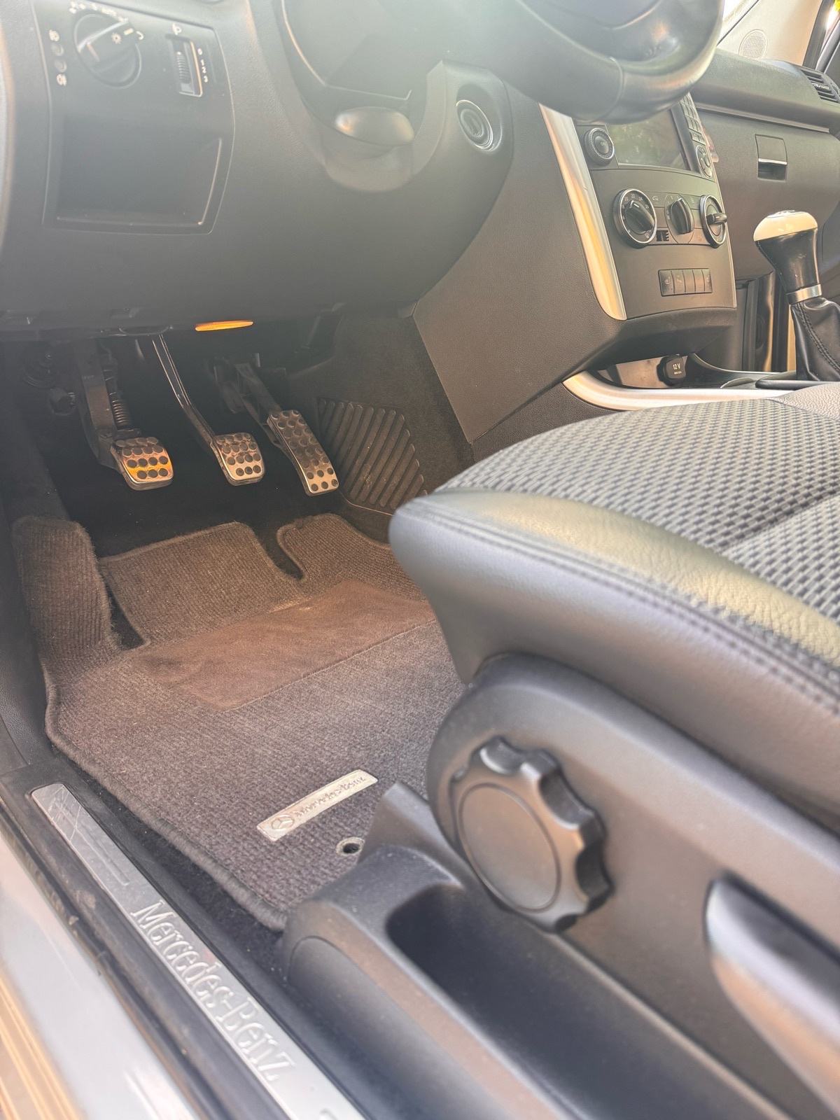 Mercedes Benz A 180 CDI/Ljetne i zimske gume/Avantgarde full oprema, fotografija 8