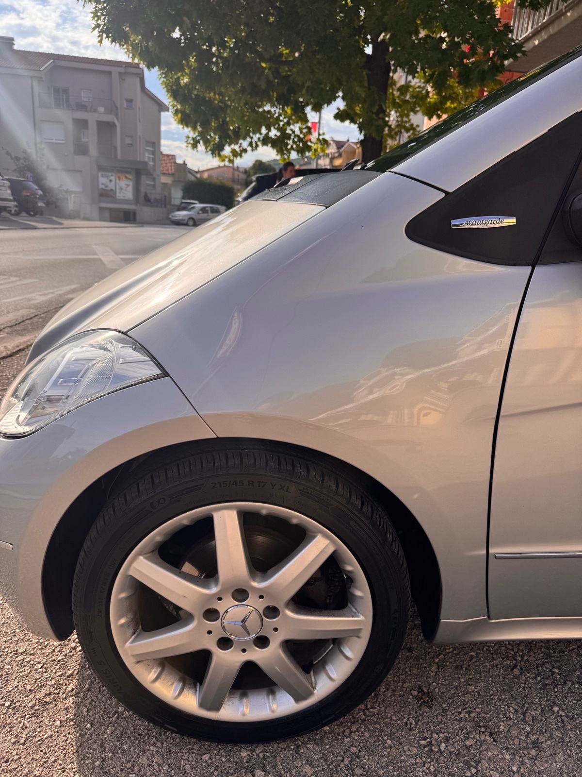 Mercedes Benz A 180 CDI/Ljetne i zimske gume/Avantgarde full oprema, fotografija 14