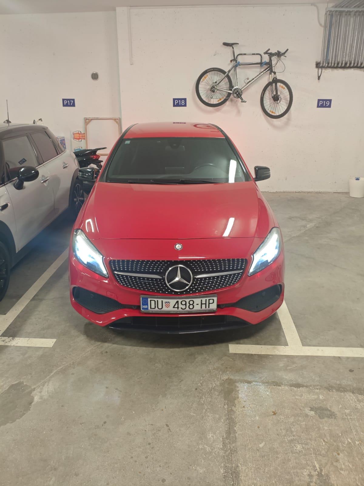 Mercedes-Benz A-klasa 180 d AMG automatik, fotografija 1