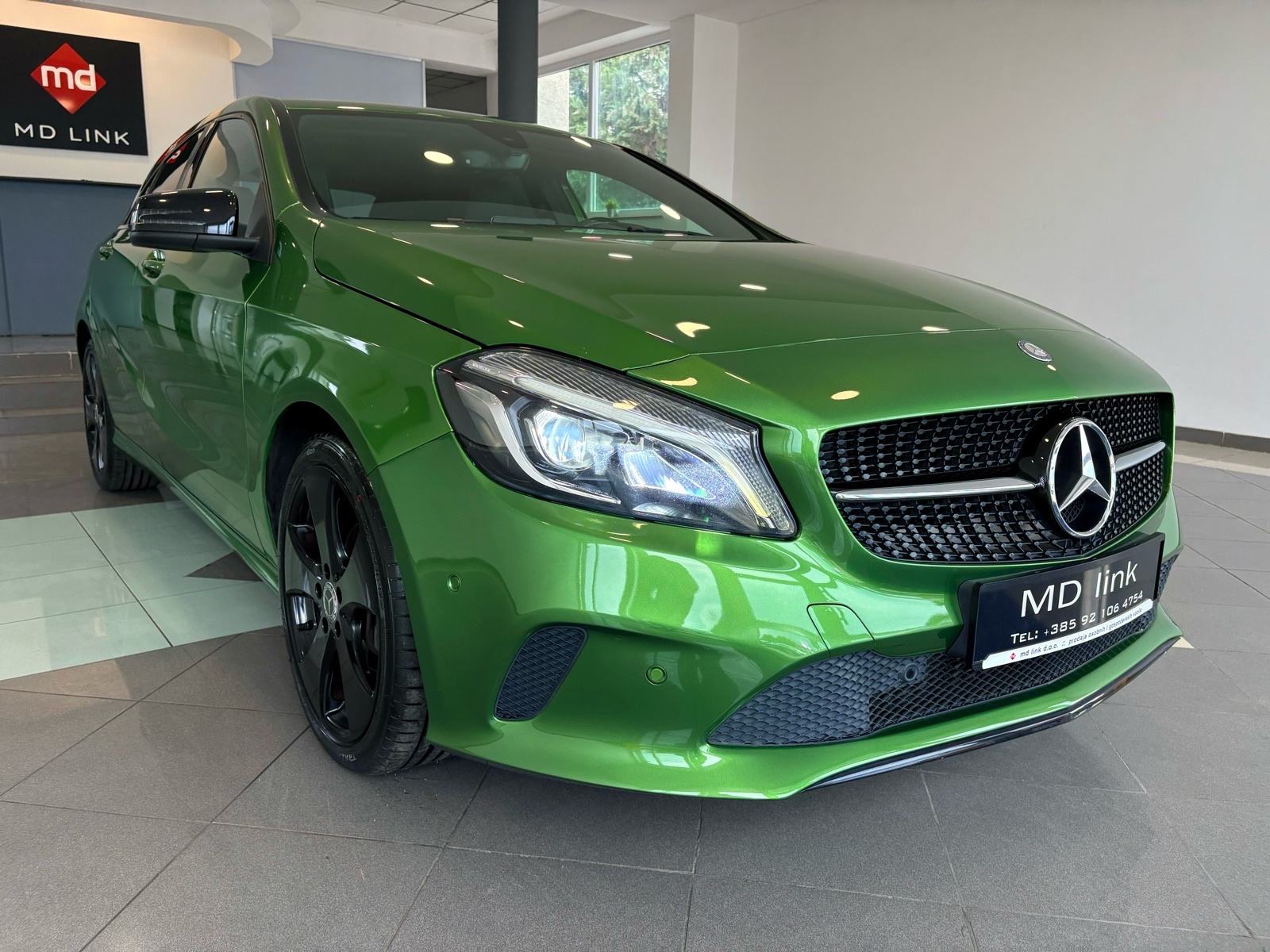 Mercedes-Benz A-klasa 180 d AMG line, fotografija 3
