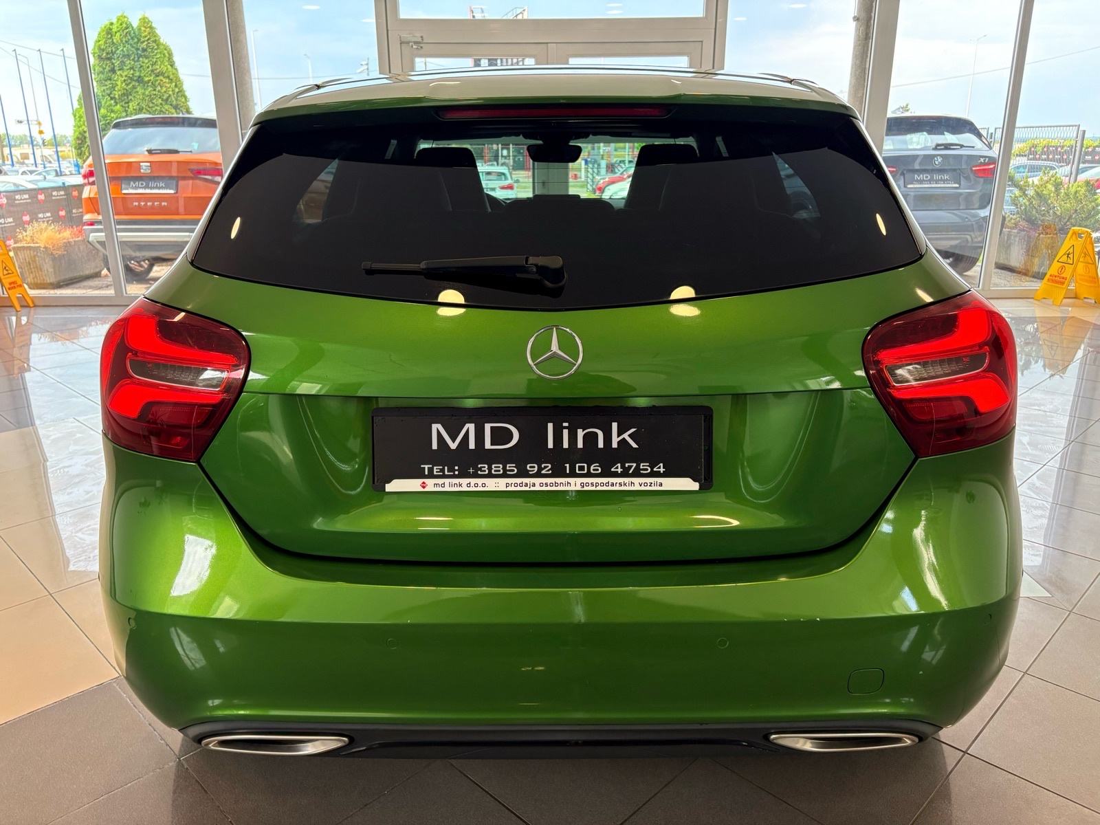 Mercedes-Benz A-klasa 180 d AMG line, fotografija 18