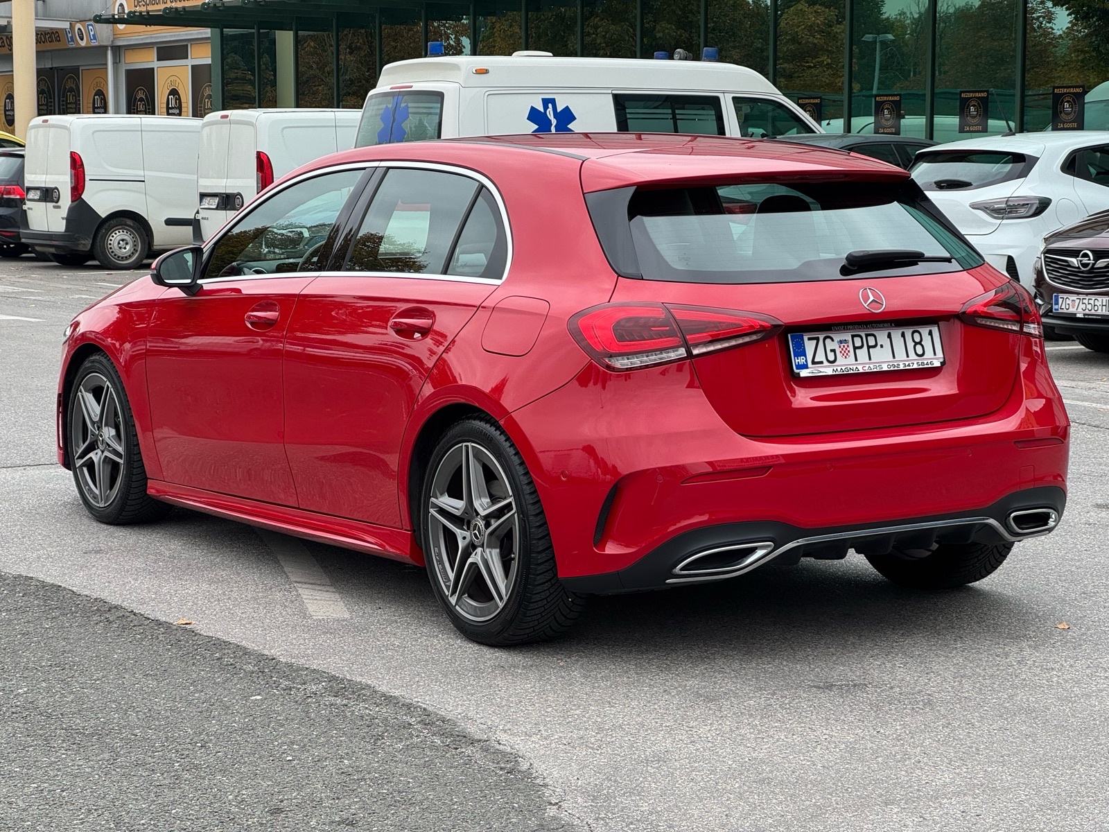 Mercedes-Benz A-klasa 180 d automatik #AMG # LED#NAVI# GARANCIJA 1 god, fotografija 3