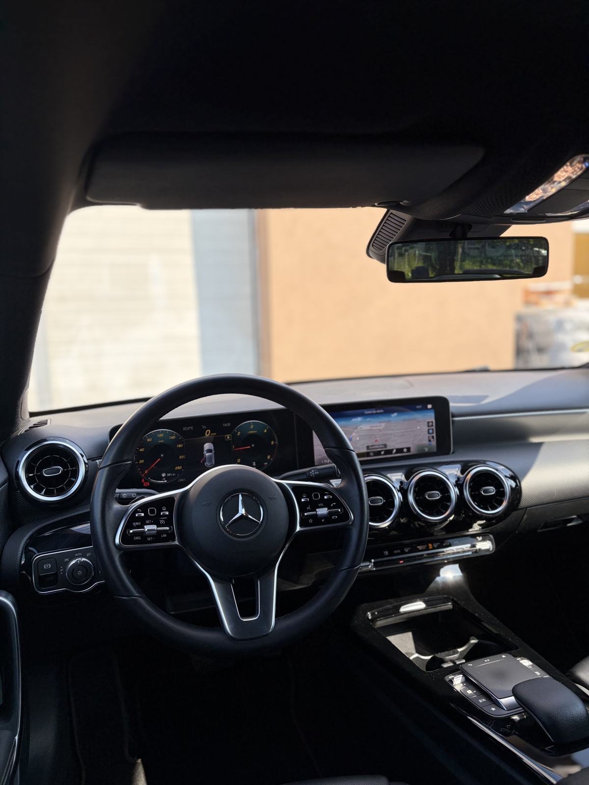 Mercedes-Benz A-klasa 180 d automatik *JAMSTVO* *LEASING*, fotografija 9