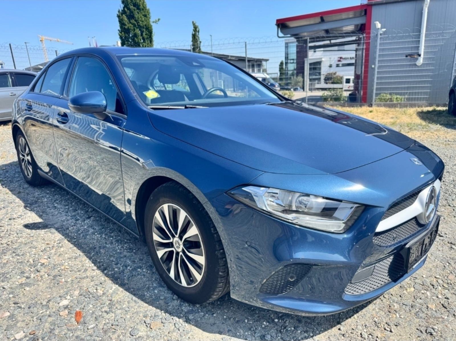Mercedes-Benz A-klasa 180 d automatik limuzina 62000km cijena do reg, fotografija 2