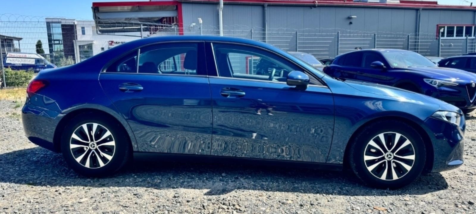 Mercedes-Benz A-klasa 180 d automatik limuzina 62000km cijena do reg, fotografija 6