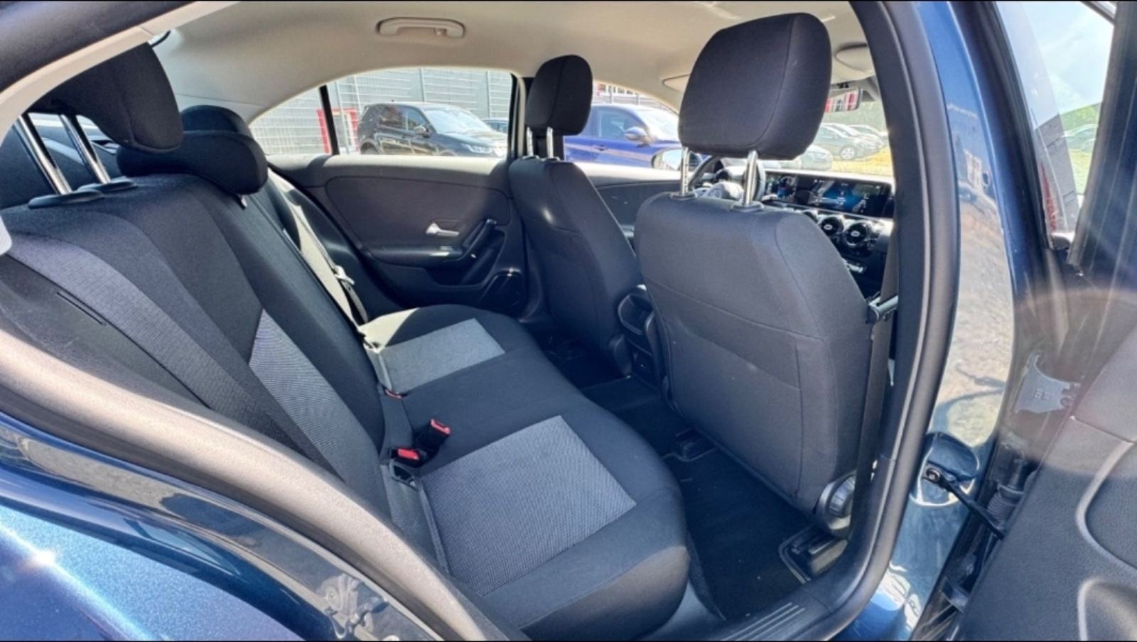 Mercedes-Benz A-klasa 180 d automatik limuzina 62000km cijena do reg, fotografija 12
